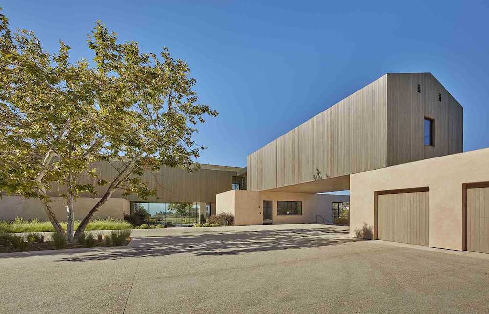 Mandeville Modern – Brentwood Wonder Celebrates Los Angeles Landscape and Contemporary Craftsmanship