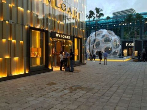 Miami Design District high end luxury stores Stock Photo - Alamy