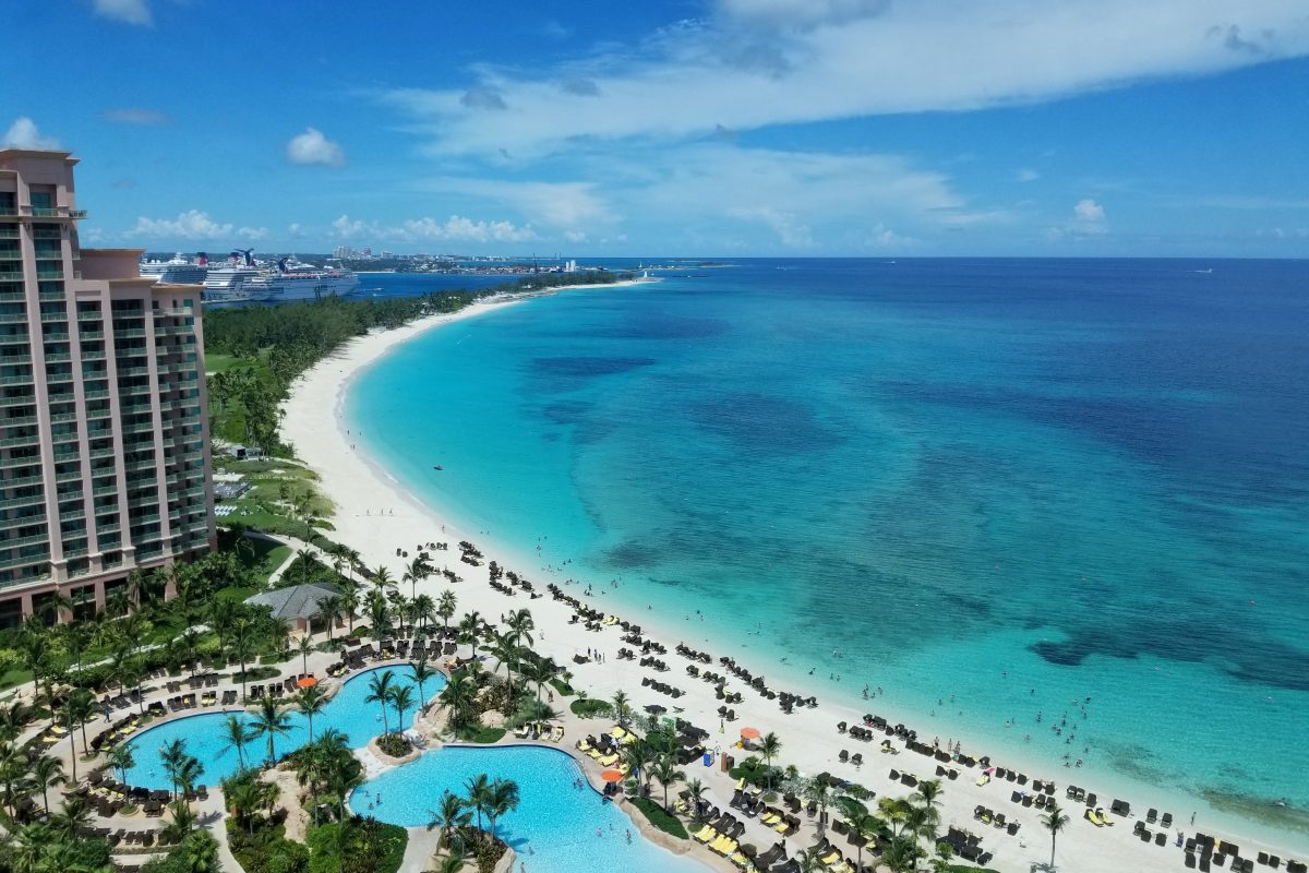 Paradise Island’s Top Resorts, Beaches & Luxury Real Estate
