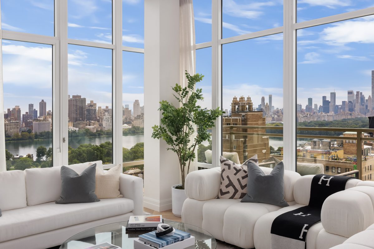 Red Hot in NYC: Multiple Residences at 15 West 96th Street Under Contract